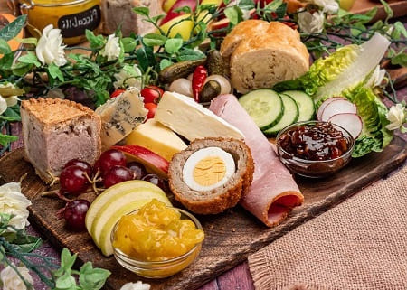 Cheese-Ploughmans-Lunch-133-of-181-Flawless (1).jpg